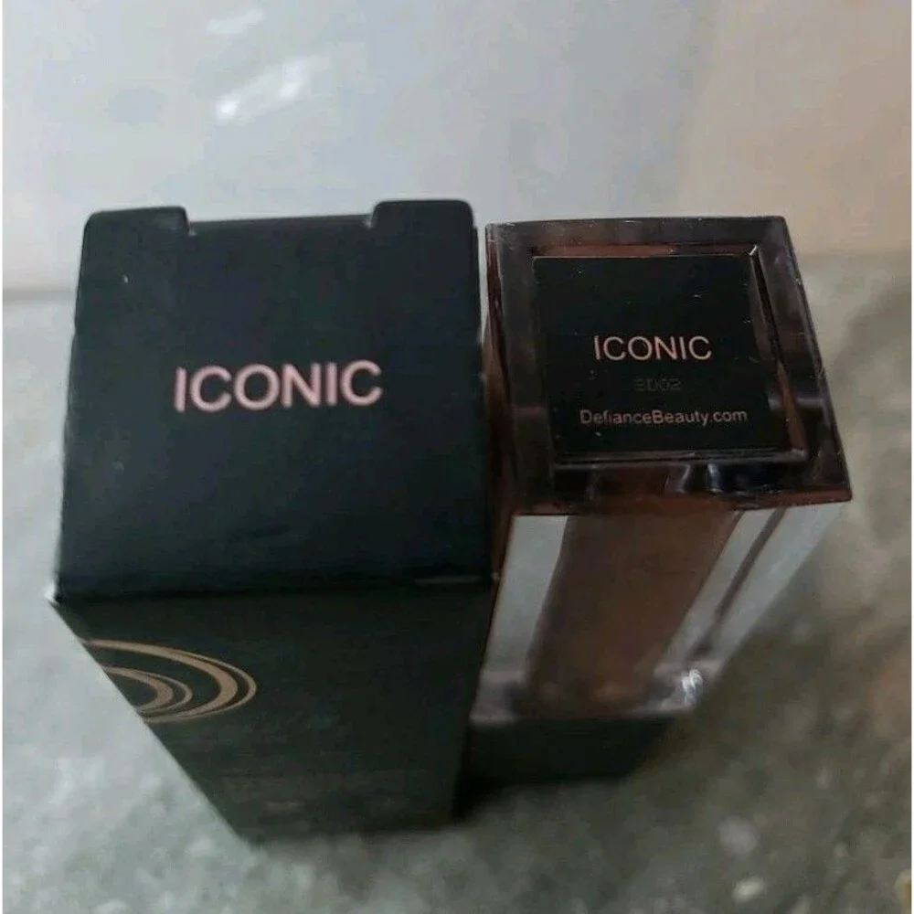 Liquid Lipstick ICONIC Defiance Beauty By Nechami Luminous Full Size 4.3 mL